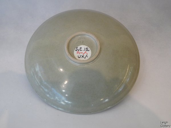 Alan Spencer-Green - Porcelain dish with inlaid decoration