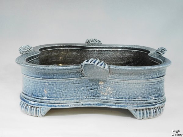 Jane Hamlyn - Salt glazed footed dish