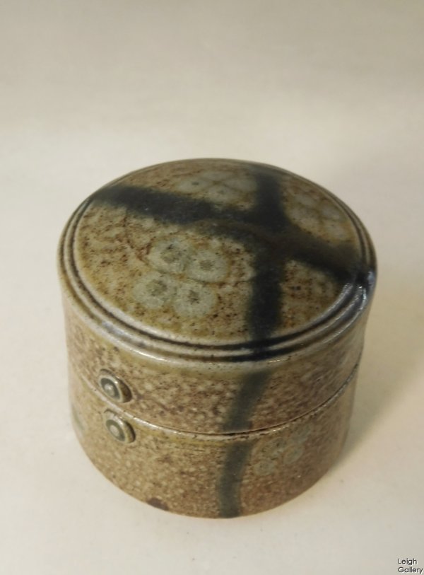 Jane Hamlyn - Lidded pot